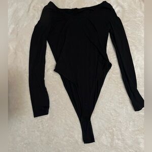black long sleeve bodysuit